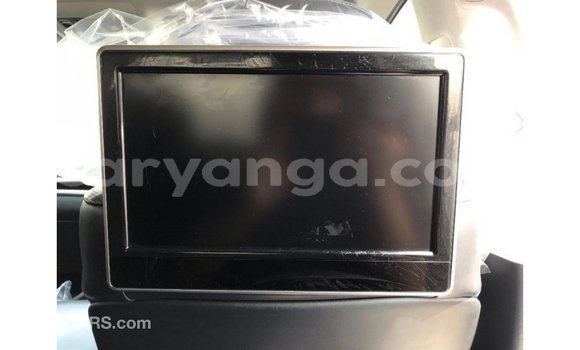 Acheter Import Voiture Lexus LX Blanc à Import - Dubai, Malawi Acheter Import Voiture Lexus LX Blanc à Import - Dubai, Malawi