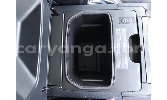 Acheter Import Voiture Lexus LX Blanc à Import - Dubai, Malawi Acheter Import Voiture Lexus LX Blanc à Import - Dubai, Malawi