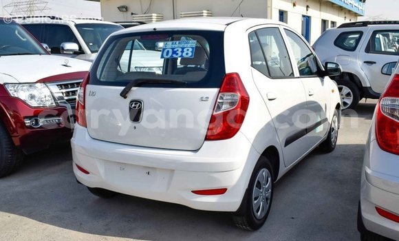 Nunua Imported Hyundai i10 White Gari ndani ya Import - Dubai nchini Malawi Nunua Imported Hyundai i10 White Gari ndani ya Import - Dubai nchini Malawi