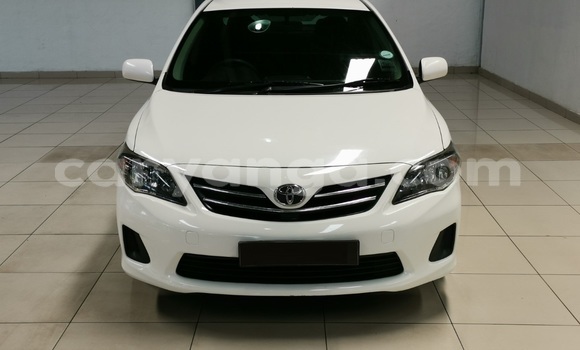 Buy Used Toyota Corolla White Car in Livingstonia in Karonga Buy Used Toyota Corolla White Car in Livingstonia in Karonga