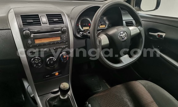 Buy Used Toyota Corolla White Car in Livingstonia in Karonga Buy Used Toyota Corolla White Car in Livingstonia in Karonga