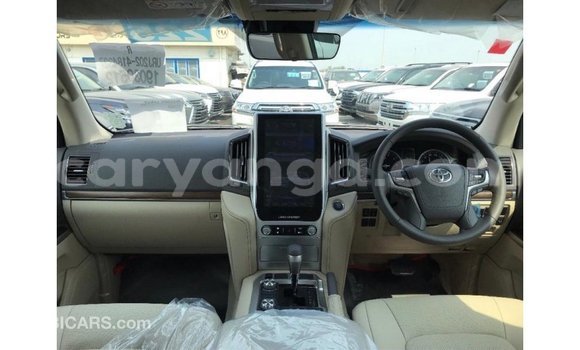 Acheter Import Voiture Toyota Land Cruiser Autre à Import - Dubai, Malawi Acheter Import Voiture Toyota Land Cruiser Autre à Import - Dubai, Malawi