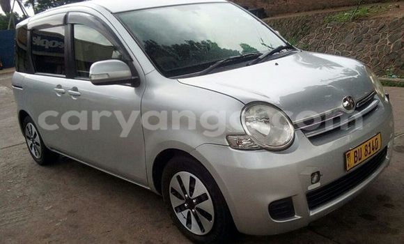 Buy Used Toyota Sienna Silver Car in Limbe in Malawi Buy Used Toyota Sienna Silver Car in Limbe in Malawi