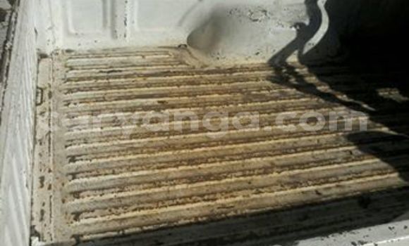 Buy Used Toyota Hilux White Car in Blantyre in Malawi Buy Used Toyota Hilux White Car in Blantyre in Malawi