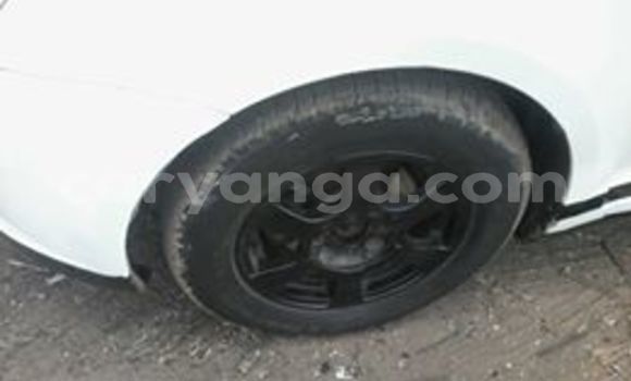 Buy Used Suzuki Swift White Car in Blantyre in Malawi Buy Used Suzuki Swift White Car in Blantyre in Malawi