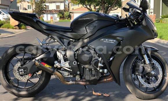 Buy Used Honda CBR 1000 RR Black Bike in Dowa in Dowa
