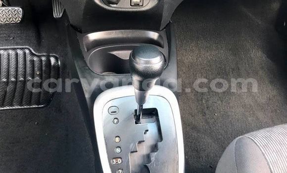 Buy Used Toyota Yaris Blue Car in Dowa in Dowa Buy Used Toyota Yaris Blue Car in Dowa in Dowa