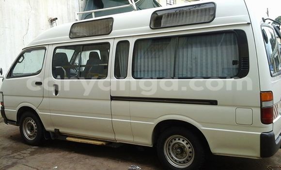 Buy Used Toyota 4Runner White Car in Limbe in Malawi