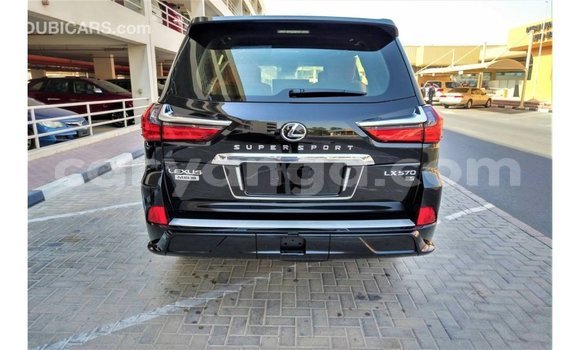 Acheter Import Voiture Lexus LX Noir à Import - Dubai, Malawi Acheter Import Voiture Lexus LX Noir à Import - Dubai, Malawi