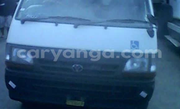 Acheter Occasion Voiture Toyota 4Runner Blanc à Limbe, Malawi Acheter Occasion Voiture Toyota 4Runner Blanc à Limbe, Malawi