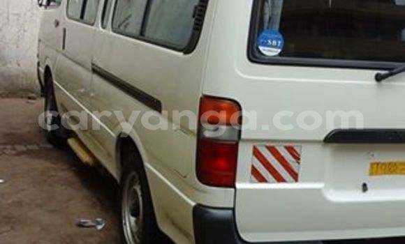 Acheter Occasion Voiture Toyota 4Runner Blanc à Limbe, Malawi Acheter Occasion Voiture Toyota 4Runner Blanc à Limbe, Malawi
