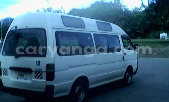 Acheter Occasion Voiture Toyota 4Runner Blanc à Limbe, Malawi Acheter Occasion Voiture Toyota 4Runner Blanc à Limbe, Malawi