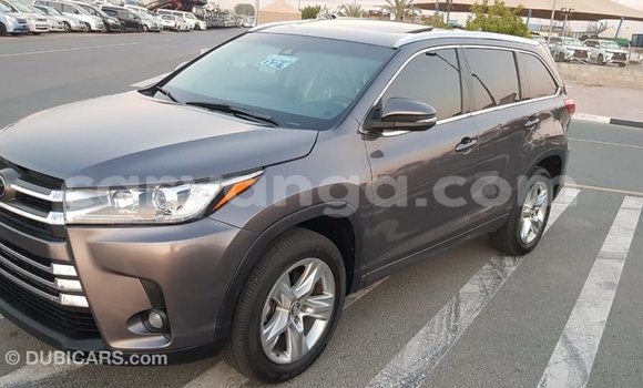 Nunua Imported Toyota Highlander Other Gari ndani ya Import - Dubai nchini Malawi Nunua Imported Toyota Highlander Other Gari ndani ya Import - Dubai nchini Malawi