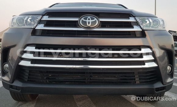 Nunua Imported Toyota Highlander Other Gari ndani ya Import - Dubai nchini Malawi Nunua Imported Toyota Highlander Other Gari ndani ya Import - Dubai nchini Malawi