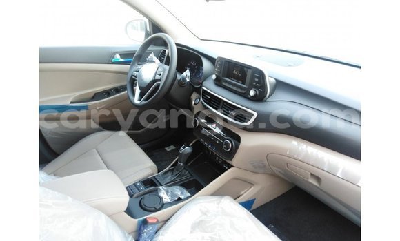 Buy Import Hyundai Tucson White Car in Import - Dubai in Malawi Buy Import Hyundai Tucson White Car in Import - Dubai in Malawi