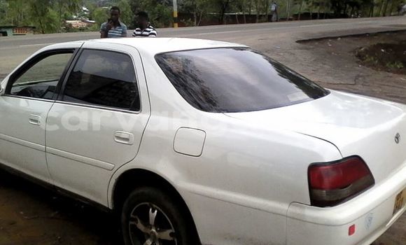 Acheter Occasion Voiture Toyota Cresta Blanc à Limbe, Malawi Acheter Occasion Voiture Toyota Cresta Blanc à Limbe, Malawi
