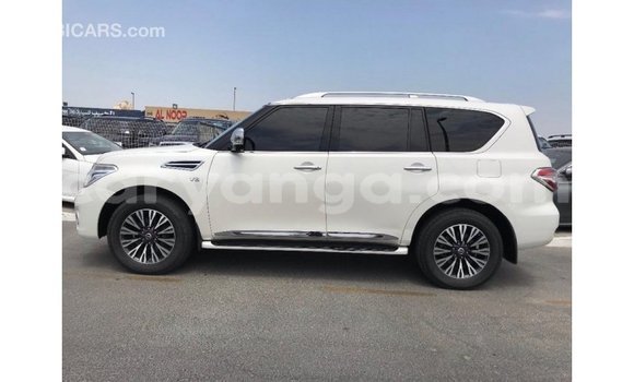 Buy Import Nissan Patrol White Car in Import - Dubai in Malawi Buy Import Nissan Patrol White Car in Import - Dubai in Malawi