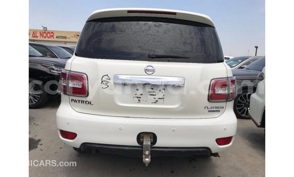 Buy Import Nissan Patrol White Car in Import - Dubai in Malawi Buy Import Nissan Patrol White Car in Import - Dubai in Malawi