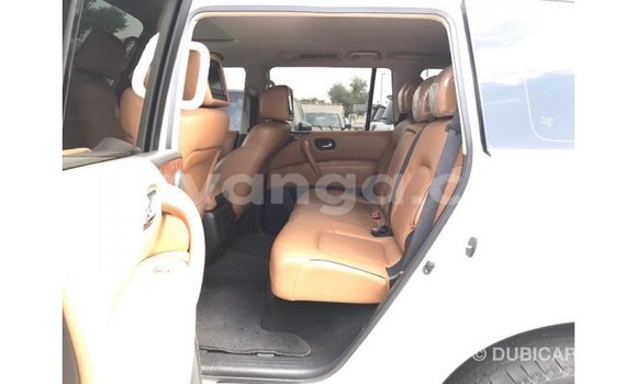 Buy Import Nissan Patrol White Car in Import - Dubai in Malawi Buy Import Nissan Patrol White Car in Import - Dubai in Malawi