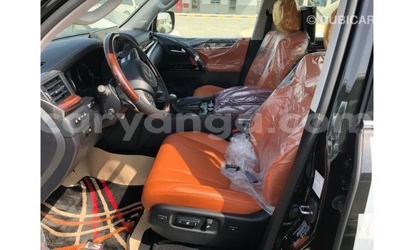 Acheter Import Voiture Lexus LX Blanc à Import - Dubai, Malawi Acheter Import Voiture Lexus LX Blanc à Import - Dubai, Malawi