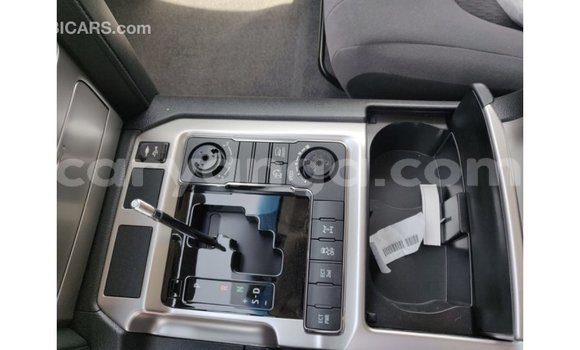 Acheter Import Voiture Toyota Land Cruiser Autre à Import - Dubai, Malawi Acheter Import Voiture Toyota Land Cruiser Autre à Import - Dubai, Malawi
