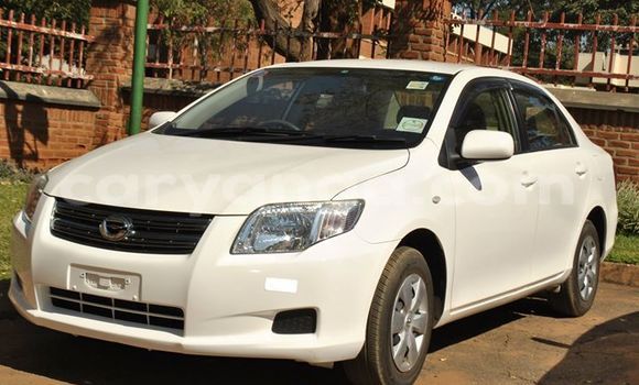 Buy Used Toyota 4Runner White Car in Lilongwe in Malawi Buy Used Toyota 4Runner White Car in Lilongwe in Malawi