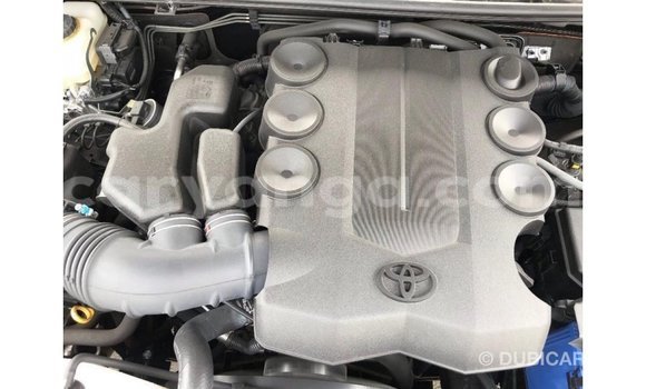 Acheter Import Voiture Toyota Land Cruiser Noir à Import - Dubai, Malawi Acheter Import Voiture Toyota Land Cruiser Noir à Import - Dubai, Malawi