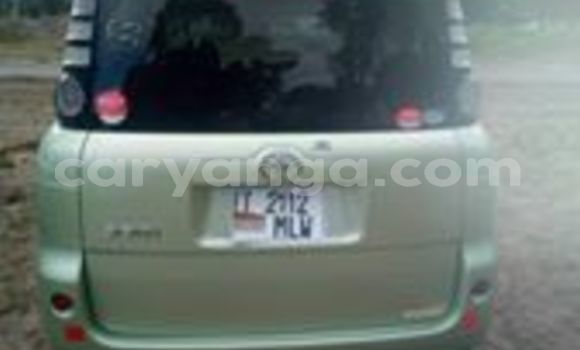 Buy Used Toyota Sienta Green Car in Blantyre in Malawi Buy Used Toyota Sienta Green Car in Blantyre in Malawi