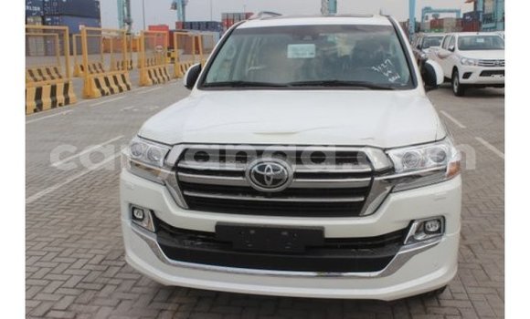Buy Import Toyota Land Cruiser White Car in Import - Dubai in Malawi Buy Import Toyota Land Cruiser White Car in Import - Dubai in Malawi