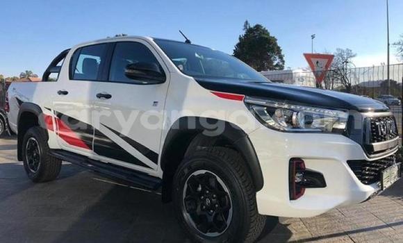 Buy Used Toyota Hilux White Car in Blantyre in Malawi Buy Used Toyota Hilux White Car in Blantyre in Malawi