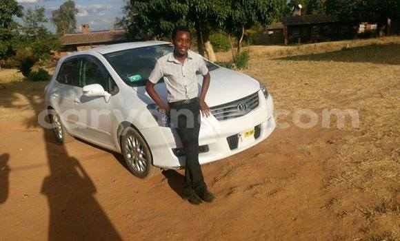 Acheter Occasion Voiture Toyota 4Runner Blanc à Kasungu, Malawi Acheter Occasion Voiture Toyota 4Runner Blanc à Kasungu, Malawi