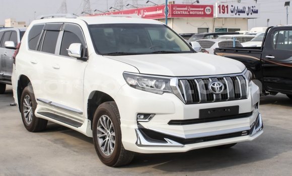 Nunua Imported Toyota Prado White Gari ndani ya Import - Dubai nchini Malawi Nunua Imported Toyota Prado White Gari ndani ya Import - Dubai nchini Malawi