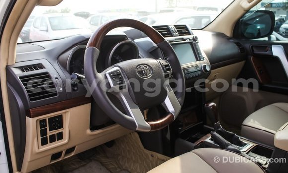 Nunua Imported Toyota Prado White Gari ndani ya Import - Dubai nchini Malawi Nunua Imported Toyota Prado White Gari ndani ya Import - Dubai nchini Malawi