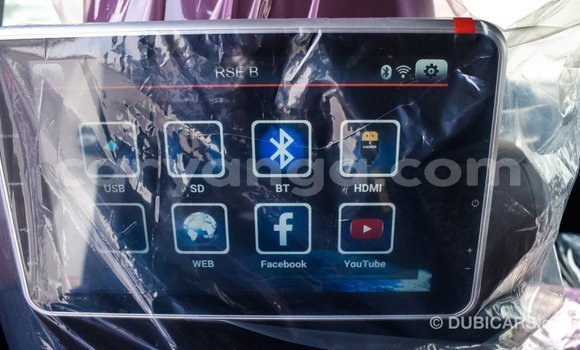 Acheter Import Voiture Toyota Land Cruiser Blanc à Import - Dubai, Malawi Acheter Import Voiture Toyota Land Cruiser Blanc à Import - Dubai, Malawi