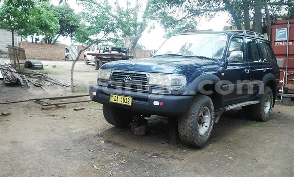Buy Used Toyota Land Cruiser Blue Car in Limbe in Malawi Buy Used Toyota Land Cruiser Blue Car in Limbe in Malawi