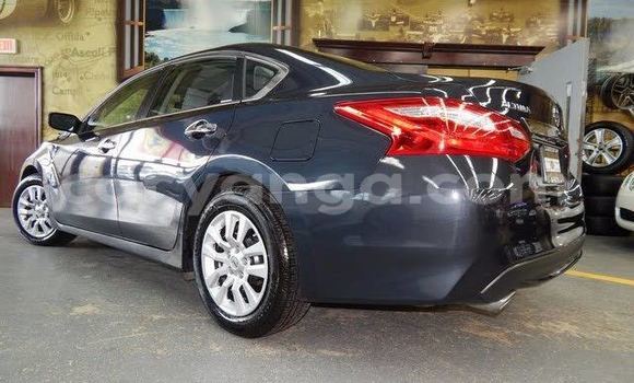 Buy Used Nissan Altima Black Car in Chilumba in Karonga Buy Used Nissan Altima Black Car in Chilumba in Karonga