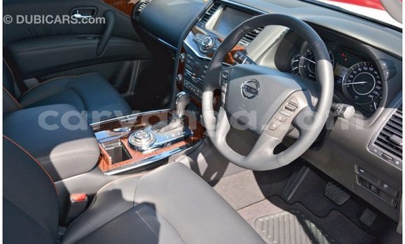 Acheter Import Voiture Nissan Patrol Blanc à Import - Dubai, Malawi Acheter Import Voiture Nissan Patrol Blanc à Import - Dubai, Malawi