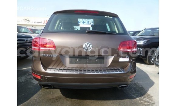 Nunua Imported Volkswagen Touareg Brown Gari ndani ya Import - Dubai nchini Malawi Nunua Imported Volkswagen Touareg Brown Gari ndani ya Import - Dubai nchini Malawi