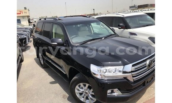 Acheter Import Voiture Toyota Land Cruiser Noir à Import - Dubai, Malawi Acheter Import Voiture Toyota Land Cruiser Noir à Import - Dubai, Malawi
