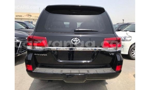 Acheter Import Voiture Toyota Land Cruiser Noir à Import - Dubai, Malawi Acheter Import Voiture Toyota Land Cruiser Noir à Import - Dubai, Malawi