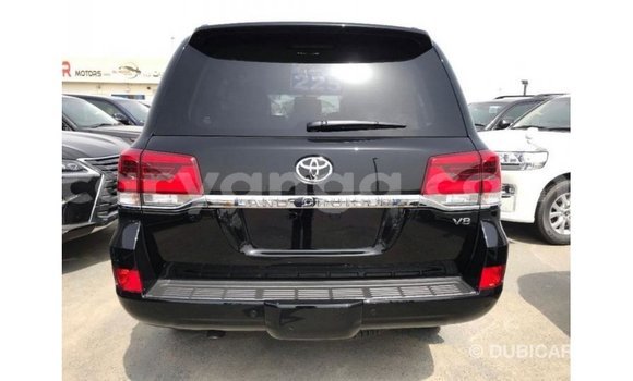 Acheter Import Voiture Toyota Land Cruiser Noir à Import - Dubai, Malawi Acheter Import Voiture Toyota Land Cruiser Noir à Import - Dubai, Malawi