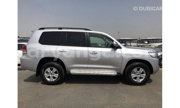 Acheter Import Voiture Toyota Land Cruiser Autre à Import - Dubai, Malawi Acheter Import Voiture Toyota Land Cruiser Autre à Import - Dubai, Malawi