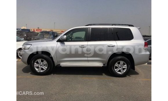 Acheter Import Voiture Toyota Land Cruiser Autre à Import - Dubai, Malawi Acheter Import Voiture Toyota Land Cruiser Autre à Import - Dubai, Malawi