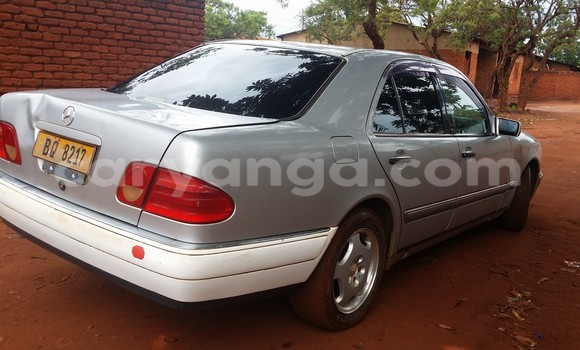 Buy Used Mercedes‒Benz 200 Silver Car in Limbe in Malawi