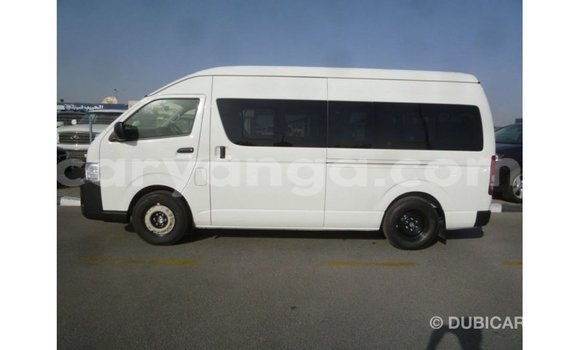 Acheter Import Voiture Toyota Hiace Blanc à Import - Dubai, Malawi Acheter Import Voiture Toyota Hiace Blanc à Import - Dubai, Malawi