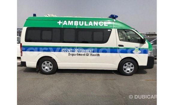 Acheter Import Voiture Toyota Hiace Blanc à Import - Dubai, Malawi Acheter Import Voiture Toyota Hiace Blanc à Import - Dubai, Malawi