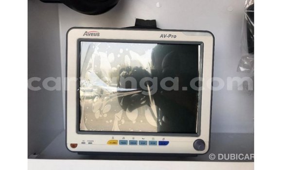 Acheter Import Voiture Toyota Hiace Blanc à Import - Dubai, Malawi Acheter Import Voiture Toyota Hiace Blanc à Import - Dubai, Malawi