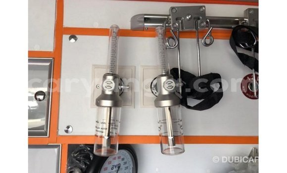 Acheter Import Voiture Toyota Hiace Blanc à Import - Dubai, Malawi Acheter Import Voiture Toyota Hiace Blanc à Import - Dubai, Malawi