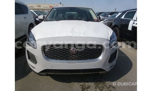 Acheter Import Voiture Jaguar E-Pace Blanc à Import - Dubai, Malawi Acheter Import Voiture Jaguar E-Pace Blanc à Import - Dubai, Malawi