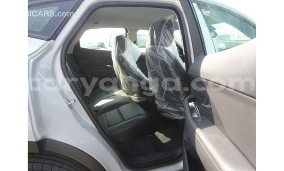 Acheter Import Voiture Jaguar E-Pace Blanc à Import - Dubai, Malawi Acheter Import Voiture Jaguar E-Pace Blanc à Import - Dubai, Malawi